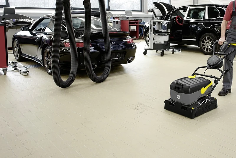 Shops Cleaning Services with JANECO